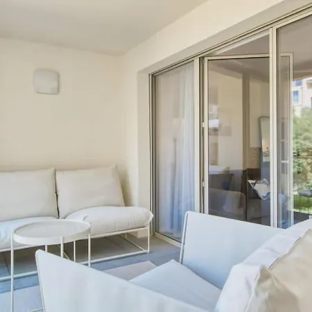 Appartement Le Fonction, Meublé 4 étoiles, Avec Parking Boxé Aix-en-Provence
